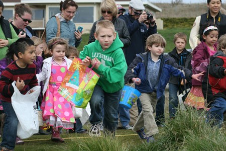 And they’re off. With colorful bags and buckets aplenty