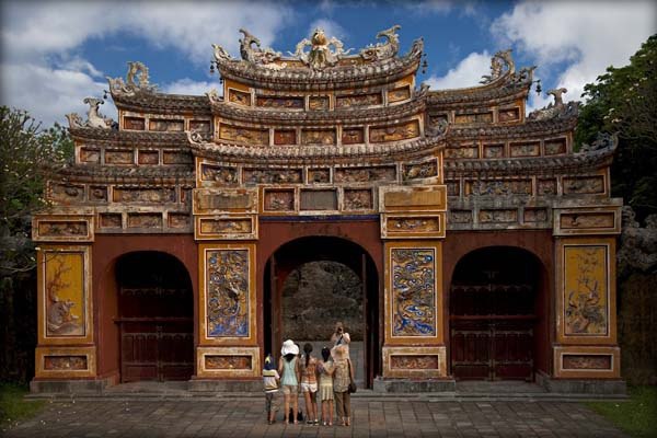 On of Bob Stavers' photos from his exhibit The East: Photographic Images of the People and the Land.