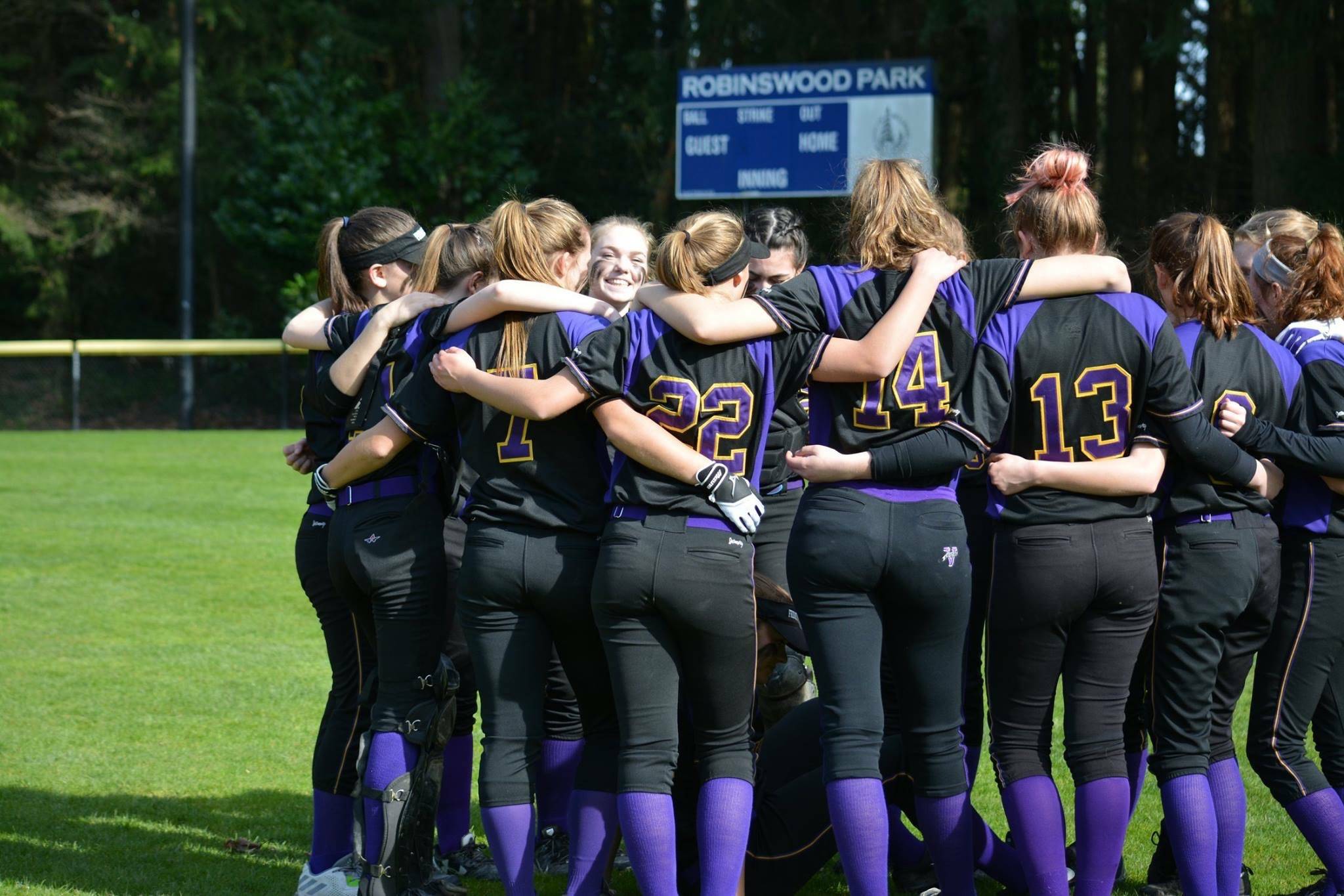 Contributed photo                                Fastpitch team huddle.