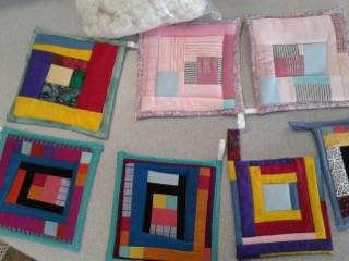 In the spirit of Gee’s Bend quilters, locals make potholders