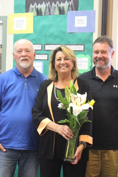 Left to right, John McMain, Diane Ball and Beth Spaulding. (Staff photo/Heather Spaulding)