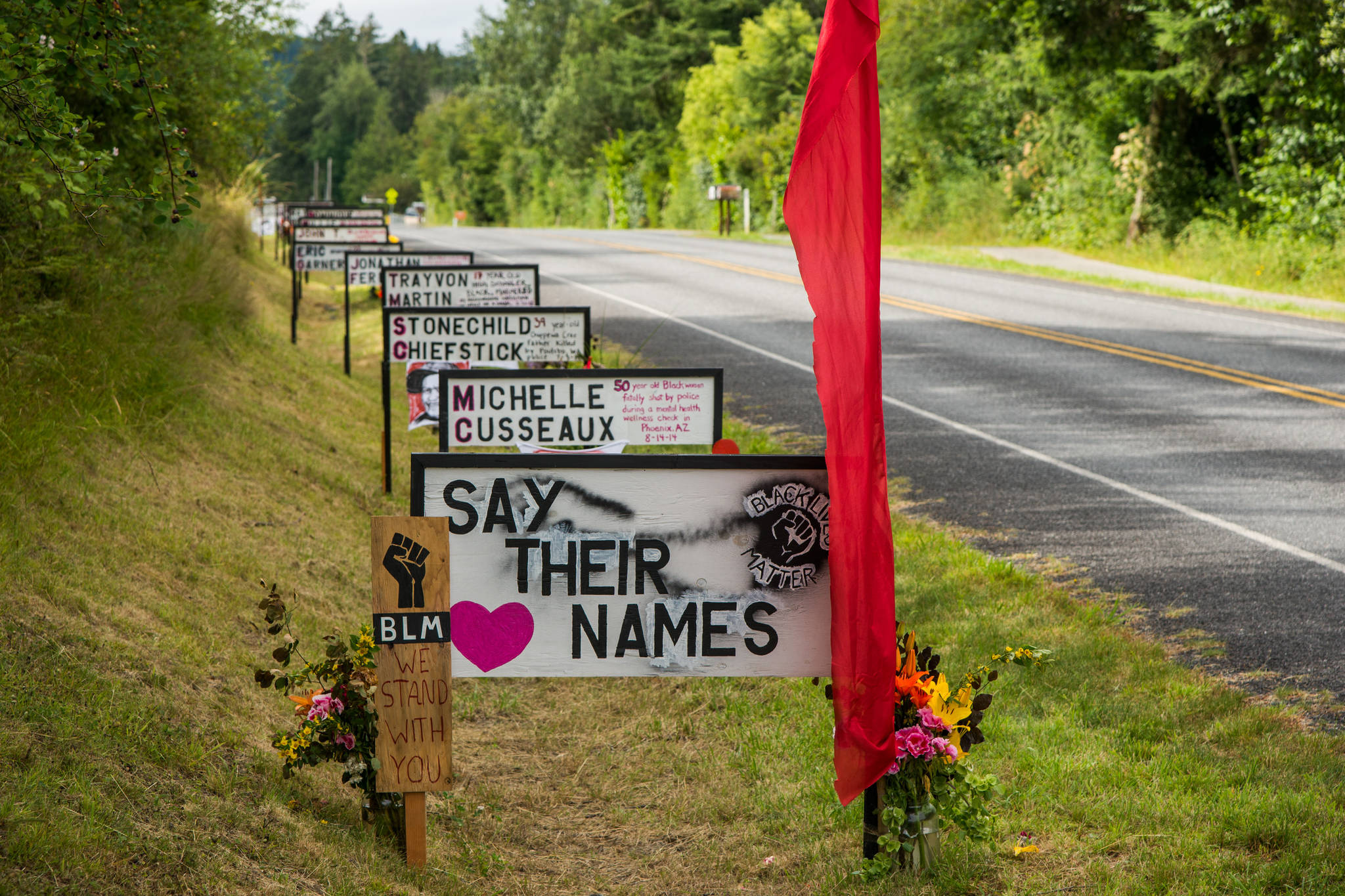 Lopez Island signs memorialize lives lost