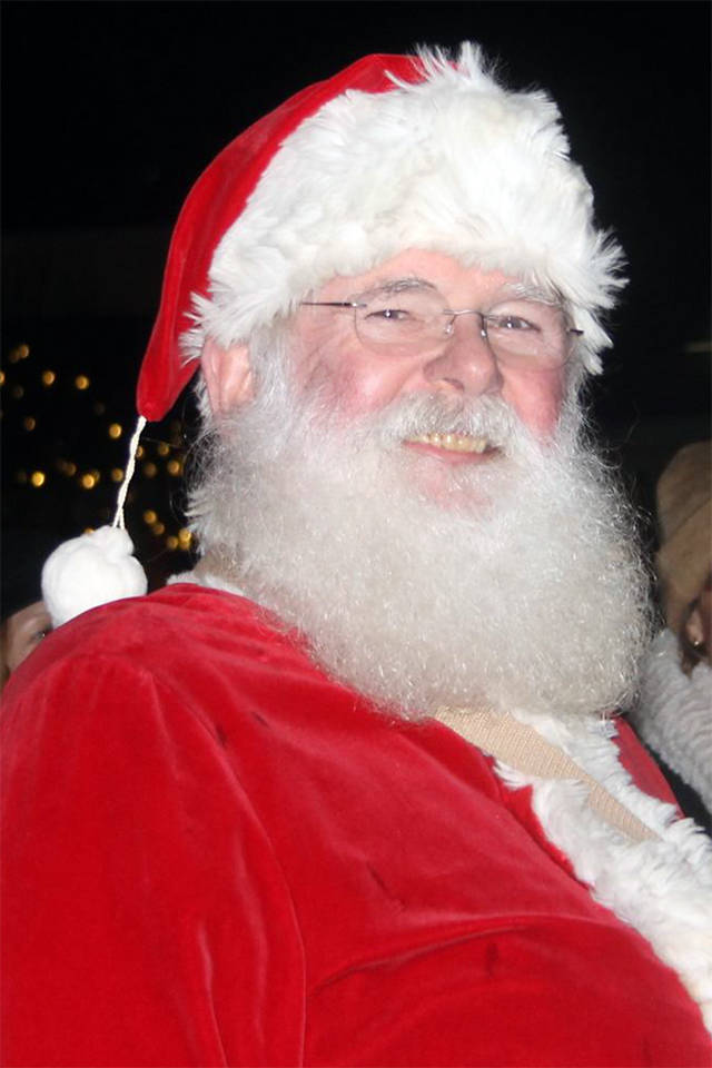 Santa at the tree lighting in 2016. (Heather Spaulding/staff photo)