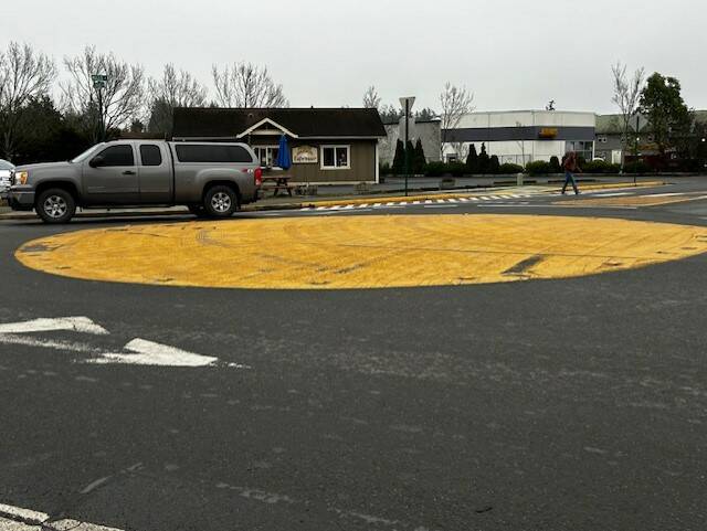 Heather Spaulding Staff photo
Traffic circle at Mullis and Spring Street.