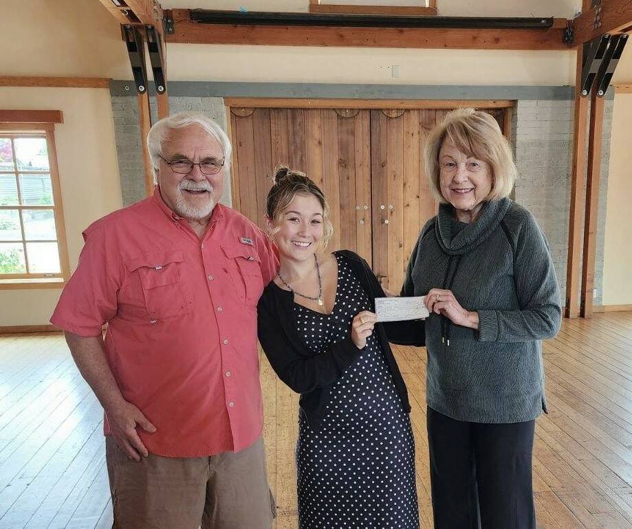 Contributed photo
President Sharon Hoope, right, presents the check to Izzy Graham, center, with Kiwanis Scholarship Chairman Jack Rice, left.