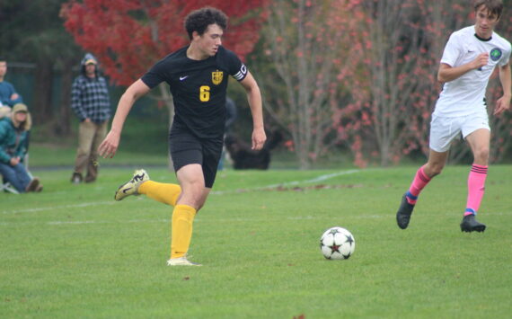 Heatehr Spaulding \ Staff photo
Wolverines’ kick the ball down field.