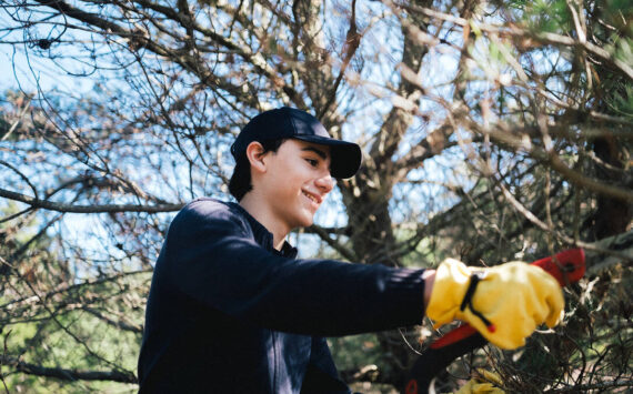 This summer, 47 crew members ages 12-18 collectively contributed 3,572 hours to stewardship work, environmental education lessons and conservation projects. Photo by Chase Anderson.